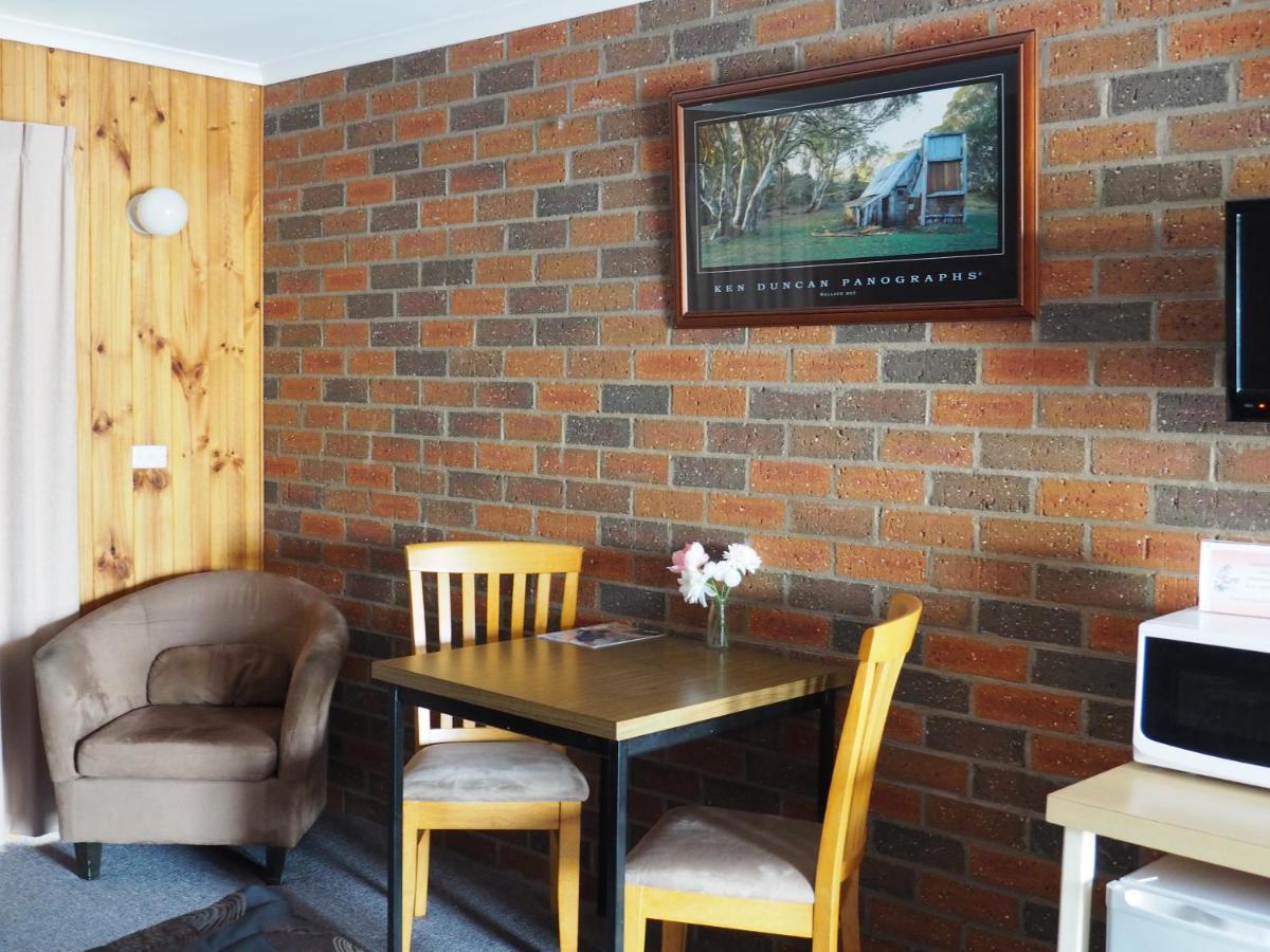 Country Road Motel St Arnaud Saint Arnaud ภายนอก รูปภาพ